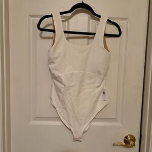 Old Navy ivory off-white cream Scoop Neck Bodysuit